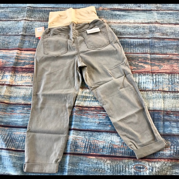 a:glow  Women’s 14 Crop Maternity Pants - Picture 5 of 8